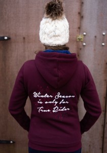 Bluza Winter Season Red Wine_back.jpg